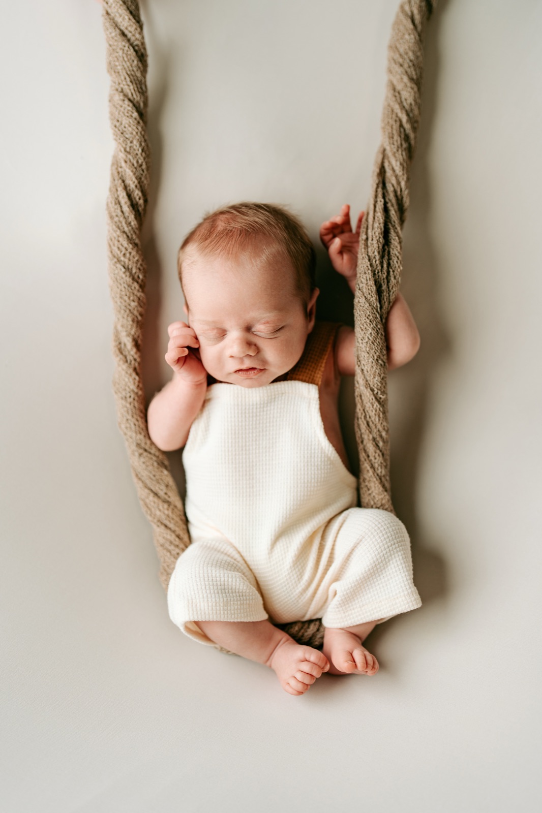 Fotografo newborn Milano — servizio fotografico neonato 11